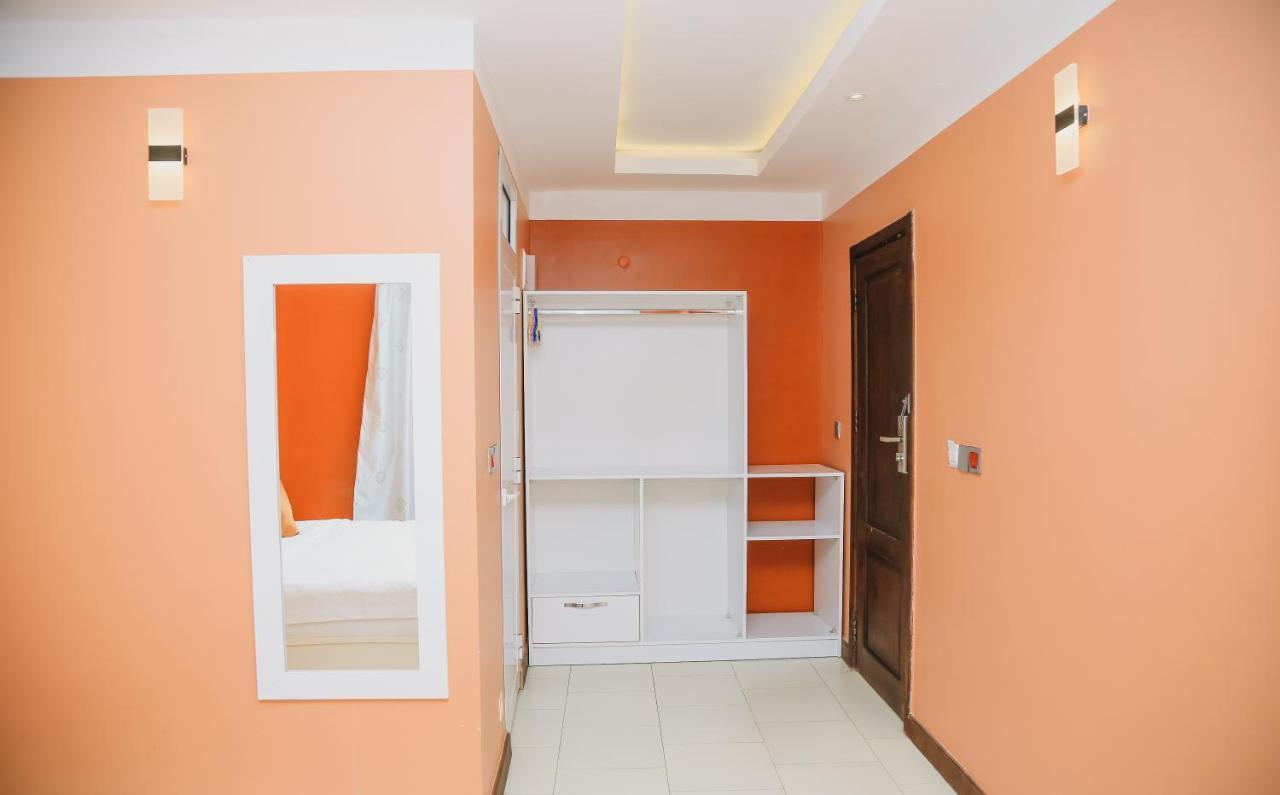 Hotel Amaranth Νταρ ες Σαλάμ Εξωτερικό φωτογραφία