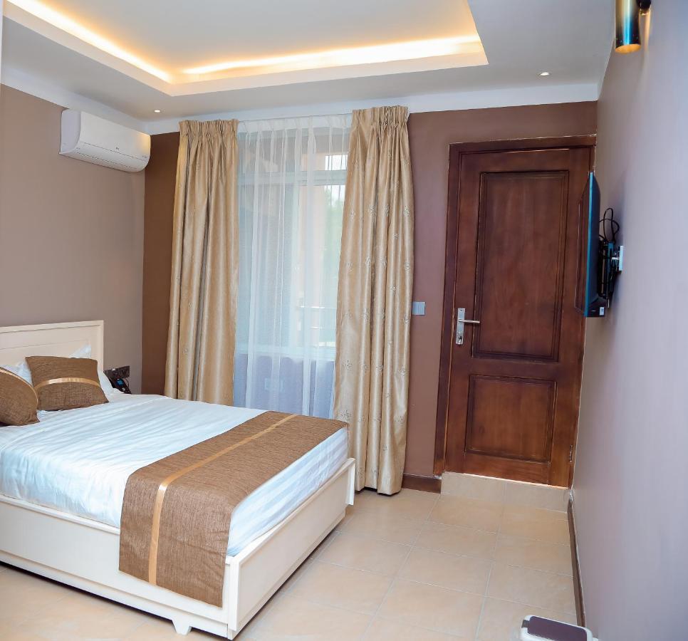 Hotel Amaranth Νταρ ες Σαλάμ Εξωτερικό φωτογραφία